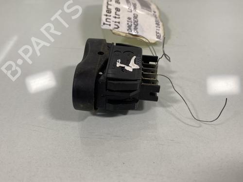 Used Right front window switch Right front window switch DACIA SANDERO 1.5 dCi (68 hp) 19986148 19986148