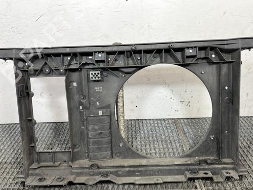 Used Front slam panel Front slam panel PEUGEOT 5008 (0U_, 0E_) 2.0 HDi 150 / BlueHDi 150 (150 hp) 32389255 32389255