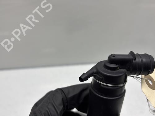 washer-pump-toyota-yaris-_p1_-1999-2000-2001-2002-2003-2004-2005-31887129 main image