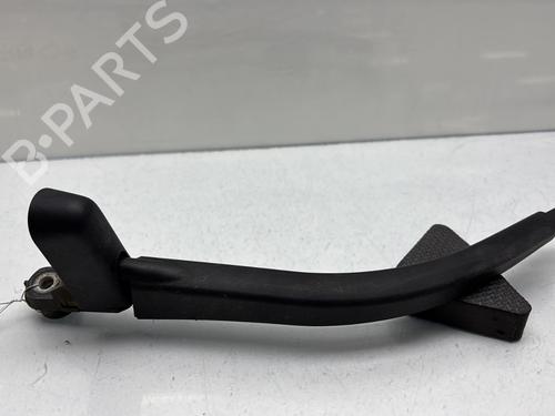 Brazo limpia trasero DACIA LOGAN MCV (KS_) 1.6 16V (KS0L, KS0M, KS0P, KS1S) (105 hp) 30771142