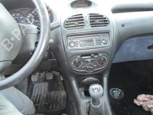 Used Parts PEUGEOT 206 Hatchback (2A/C) 1.4 i (75 hp) 3935876