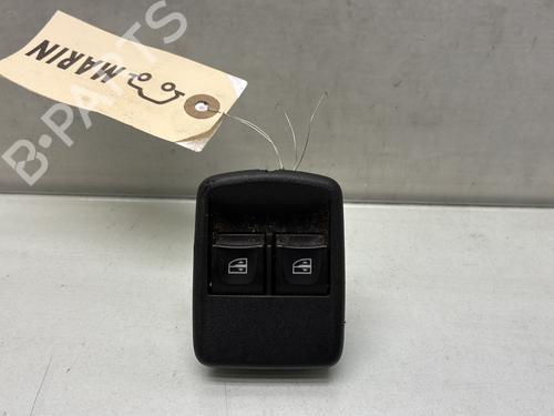 Used Left front window switch Left front window switch DACIA SANDERO II 1.5 dCi (90 hp) 33774279 33774279