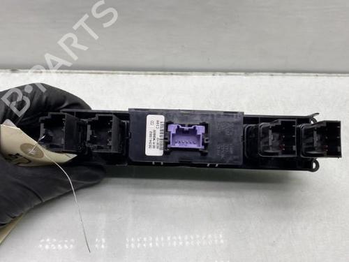 Used Warning switch Warning switch CHEVROLET CAPTIVA (C100, C140) 2.0 D (150 hp) 19948810 19948810