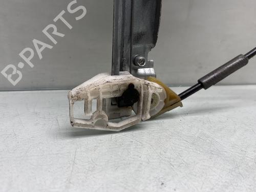 Used Front right window mechanism Front right window mechanism PEUGEOT 206 Hatchback (2A/C) 1.4 i (75 hp) 30535636 30535636