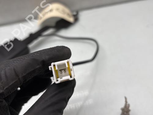 Seat buckle CITROËN C3 II (SC_) 1.4 HDi 70 (SC8HZC, SC8HR0, SC8HP4) | BP32063235I32 - Image 2