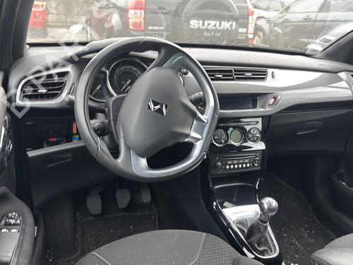 Rear parcel shelf CITROËN DS3 (SA_) 1.2 VTi 82 | BP31881175C85