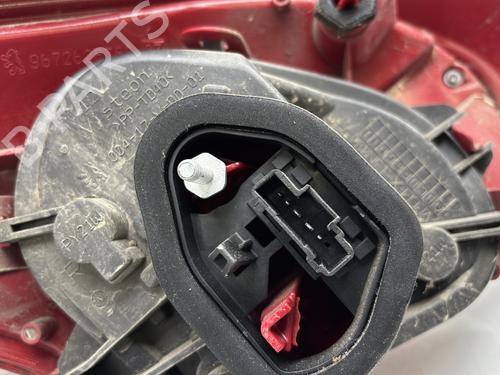 Right taillight PEUGEOT 208 I (CA_, CC_) 1.6 HDi | BP30180970C35