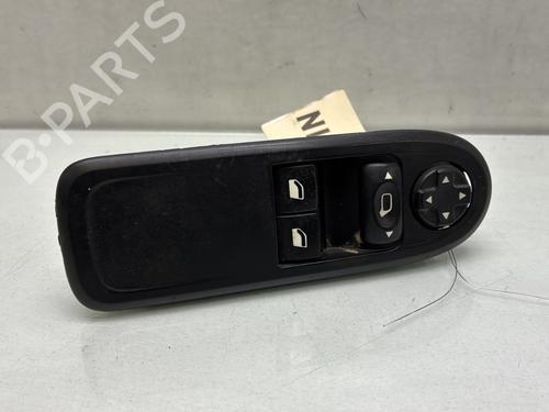 left-front-window-switch-citroen-c3-ii-sc_-2009-33774253 main image
