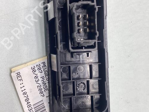 Right front window switch PEUGEOT 207 (WA_, WC_) 1.4 HDi | BP28282589I26 