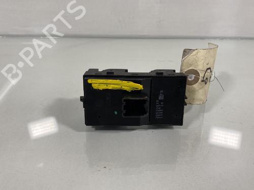 Used Left front window switch Left front window switch CHEVROLET ORLANDO (J309) 2.0 D (163 hp) 20023388 20023388
