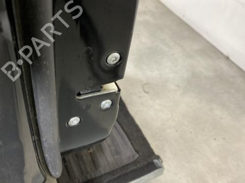 Left front door CITROËN C-CROSSER (VU_, VV_) 2.2 HDi | BP23768733C2 