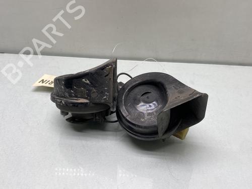 Used Horn PEUGEOT 5008 (0U_, 0E_) 1.6 HDi (114 hp) 30941016