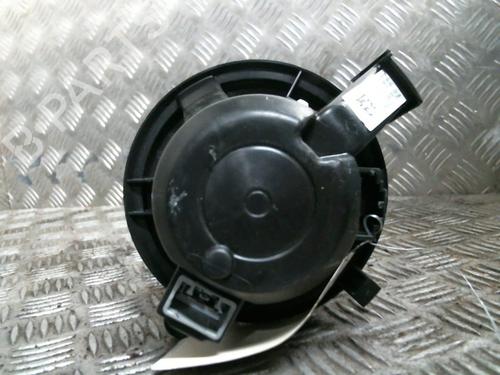 Heater blower motor RENAULT TWINGO III (BCM_, BCA_) 1.0 SCe 65 (BCMJ) | BP29897897M62 - Image 2