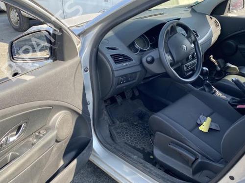 Front left window mechanism RENAULT MEGANE III Hatchback (BZ0/1_, B3_) 1.5 dCi (BZ09, BZ0D, BZ1W, BZ29, BZ14) | BP26495747C22 