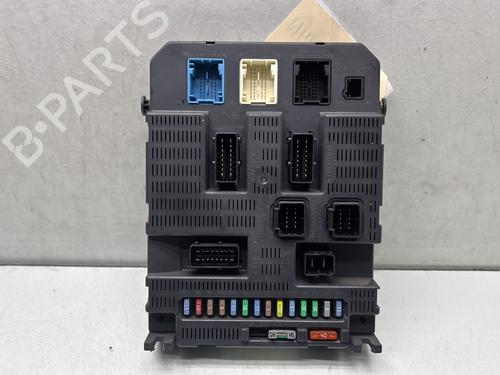 Fuse box PEUGEOT 308 I (4A_, 4C_) 1.6 HDi | BP29141886E1 