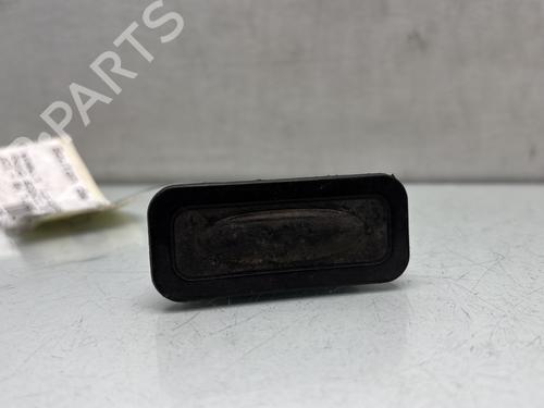 Used Switch RENAULT GRAND SCÉNIC II (JM0/1_) 1.9 dCi (JM0G, JM12, JM1G, JM2C) (120 hp) 28281583