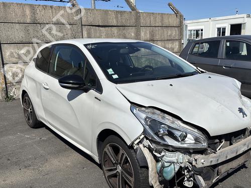 Left front door PEUGEOT 208 I (CA_, CC_) 1.2 THP 110 | BP29339899C2 