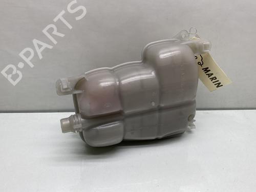 Used Expansion tank Expansion tank MERCEDES-BENZ B-CLASS Sports Tourer (W247) B 180 (247.084) (136 hp) 26212471 26212471