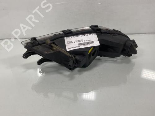 Used Right front fog light Right front fog light SKODA SUPERB II (3T4) 2.0 TDI 16V (140 hp) 20000052 20000052