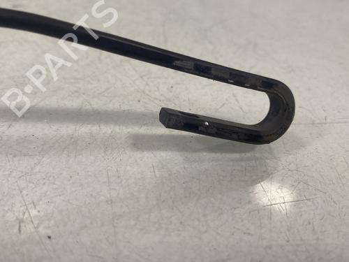 front-windshield-wiper-arm-peugeot-206-2l_-2m_-2009-2010-2011-2012-2013-32745525 main image