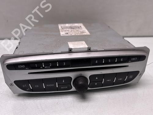 Used Radio RENAULT MEGANE III Coupe (DZ0/1_) 1.9 dCi (DZ0N, DZ0J, DZ1J, DZ1K) (131 hp) 29465617