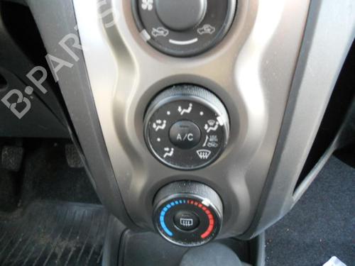 Climate control TOYOTA YARIS (_P13_)  | BP19986525I5 