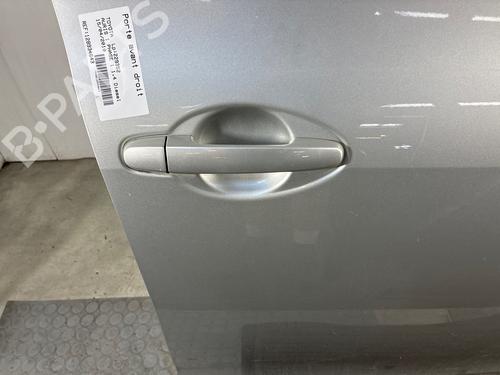 Used Right front door Right front door 37723396 37723396