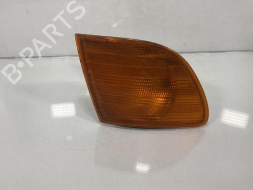 Used Right front indicator Right front indicator MERCEDES-BENZ VITO Van (W638) 112 CDI 2.2 (638.094) (122 hp) 20182455 20182455