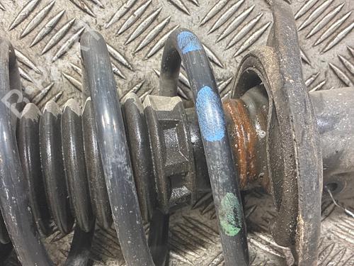 Used Left front shock absorber Left front shock absorber 38077944 38077944