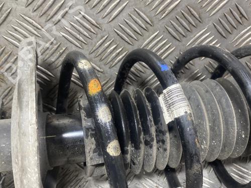 Used Left front shock absorber Left front shock absorber CITROËN C4 Picasso II 1.6 HDi / BlueHDi 115 (115 hp) 28023522 28023522