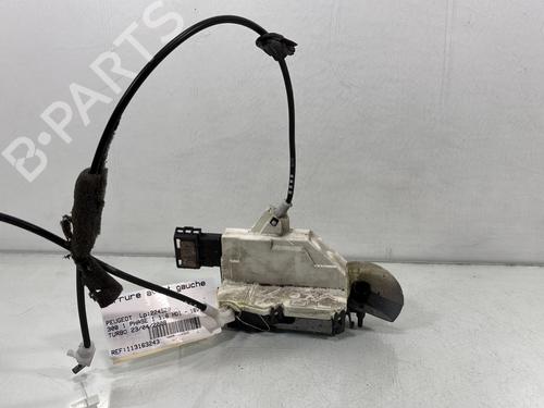 Used Front left lock PEUGEOT 308 I (4A_, 4C_) 1.6 HDi (109 hp) 29597560