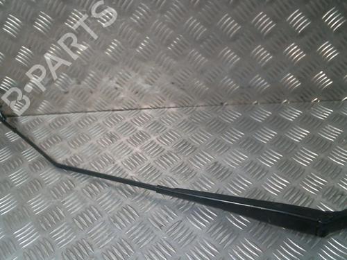 Front windshield wiper arm PEUGEOT 2008 I (CU_) 1.2 THP 110 / PureTech 110 | BP20024211C143 