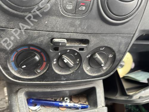 Front left window mechanism FIAT FIORINO Box Body/MPV (225_) 1.3 D Multijet (225BXD1A, 225BXB1A, 225BXB11) | BP22713746C22 