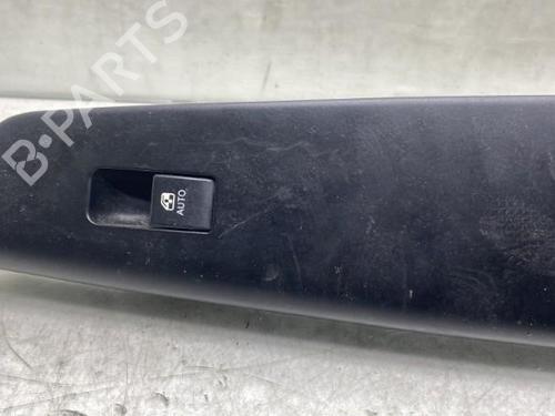 Used Right front window switch Right front window switch KIA CEE'D Hatchback (ED) 1.4 (105 hp) 19961631 19961631