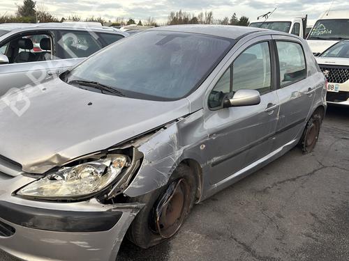 Brugte PEUGEOT 307 (3A/C) 1.4 HDi (68 hp) 4392862