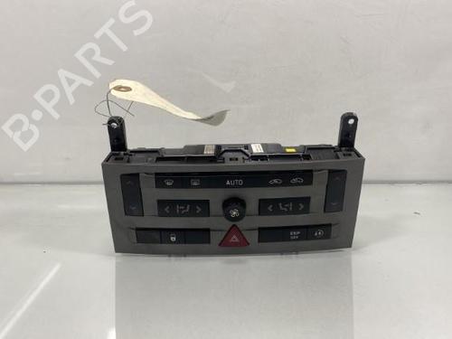 Used Climate control Climate control PEUGEOT 407 (6D_) 2.0 HDi 135 (6DRHRH, 6DRHRE, 6DRHRG, 6DRHRJ) (136 hp) 20019283 20019283