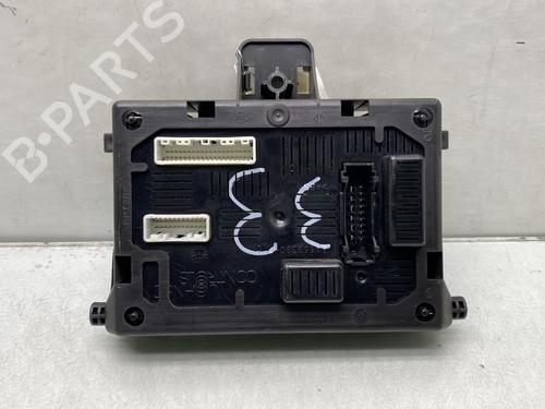 Used Fuse box Fuse box RENAULT CLIO III (BR0/1, CR0/1) 1.5 dCi (C/BR0G, C/BR1G) (68 hp) 21518279 21518279