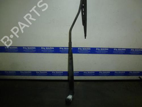 Used Front windshield wiper arm CITROËN C2 (JM_) 1.4 HDi (68 hp) 19987665
