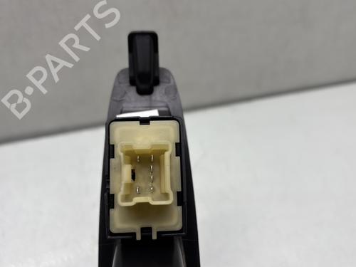 Used Left rear window switch Left rear window switch RENAULT CLIO IV (BH_) 1.5 dCi 90 (90 hp) 27721697 27721697