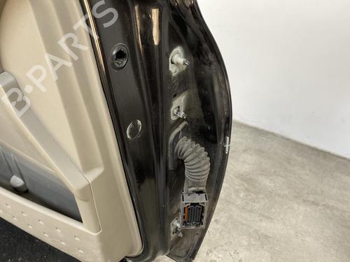 Used Left front door RENAULT MEGANE II Estate (KM0/1_) [2003-2012]  21958299
