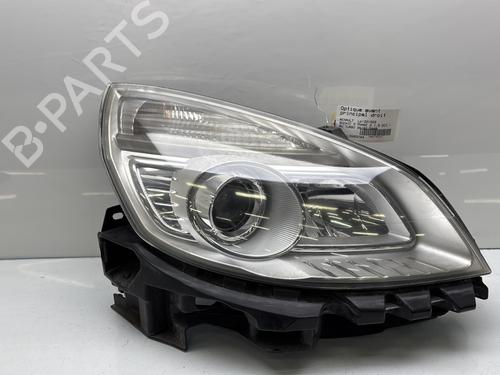 Used Right headlight RENAULT SCÉNIC II (JM0/1_) 1.5 dCi (JM1E, JM16) (106 hp) 31049031