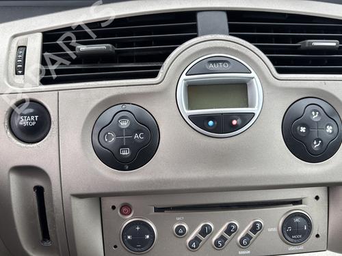 Right taillight RENAULT SCÉNIC II (JM0/1_) 1.5 dCi (JM1E, JM16) | BP31379399C35 