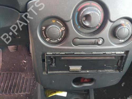 Left front fenders RENAULT CLIO III (BR0/1, CR0/1) 1.5 dCi (BR17, CR17) | BP28500198C41