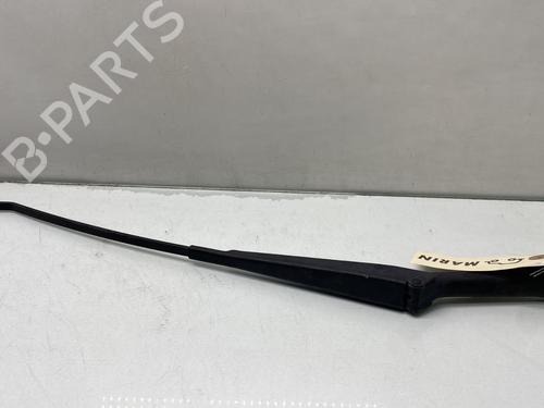 Used Front windshield wiper arm VW TRANSPORTER T4 Van (70A, 70H, 7DA, 7DH) 2.5 TDI (102 hp) 31160236