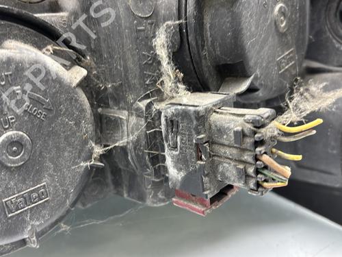 Right headlight OPEL CORSA C (X01) 1.0 (F08, F68) | BP29939572C29