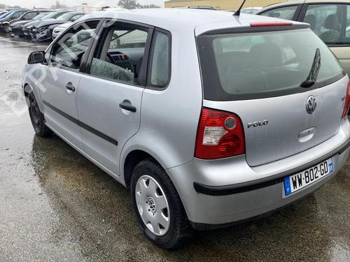 Right taillight VW POLO IV (9N_, 9A_) 1.9 SDI | BP25738209C35 
