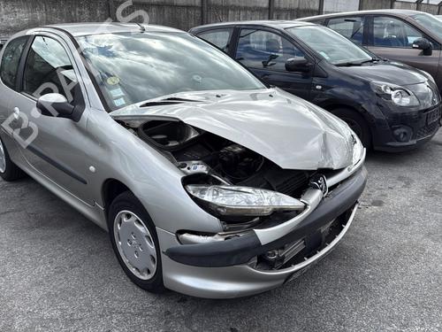 Front left door window PEUGEOT 206 Hatchback (2A/C) 1.1 i | BP29371885C18 