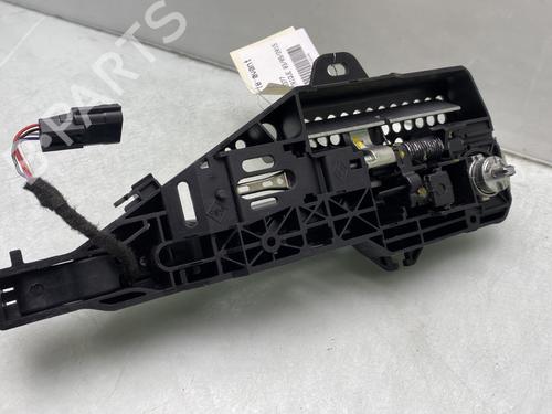 front-left-exterior-door-handle-renault-zoe-bfm_-2012-25123487 main image