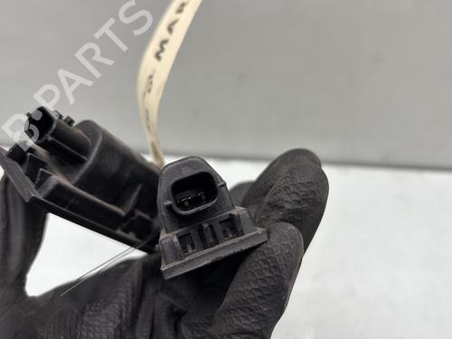 Licence plate light RENAULT MEGANE IV Hatchback (B9A/M/N_) 1.2 TCe 130 (B9MR) | BP29425595I40 