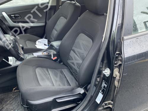 Left front fog light KIA CEE'D (JD) 1.0 T-GDI | BP29413502C30  - Image 5